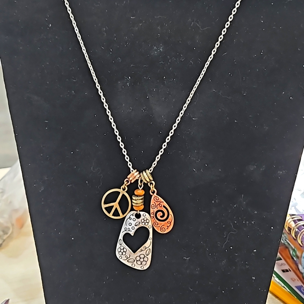 Lia Sophia  gold  silver  copper  necklace  10inch